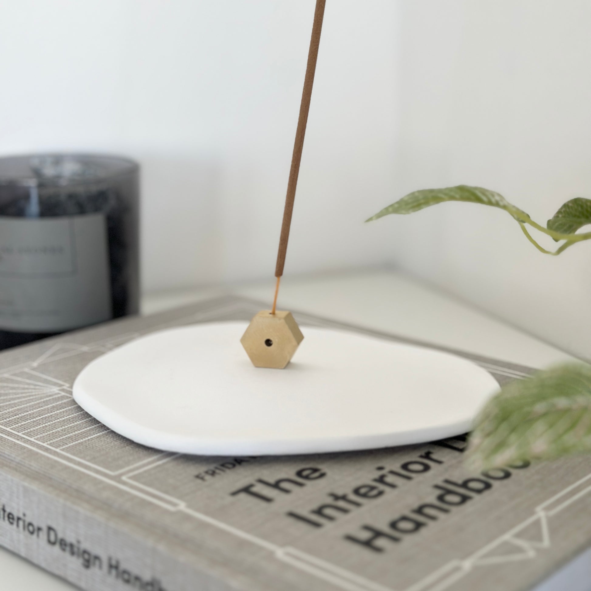 インセンスホルダー｜六角ブラスお香立て - territory