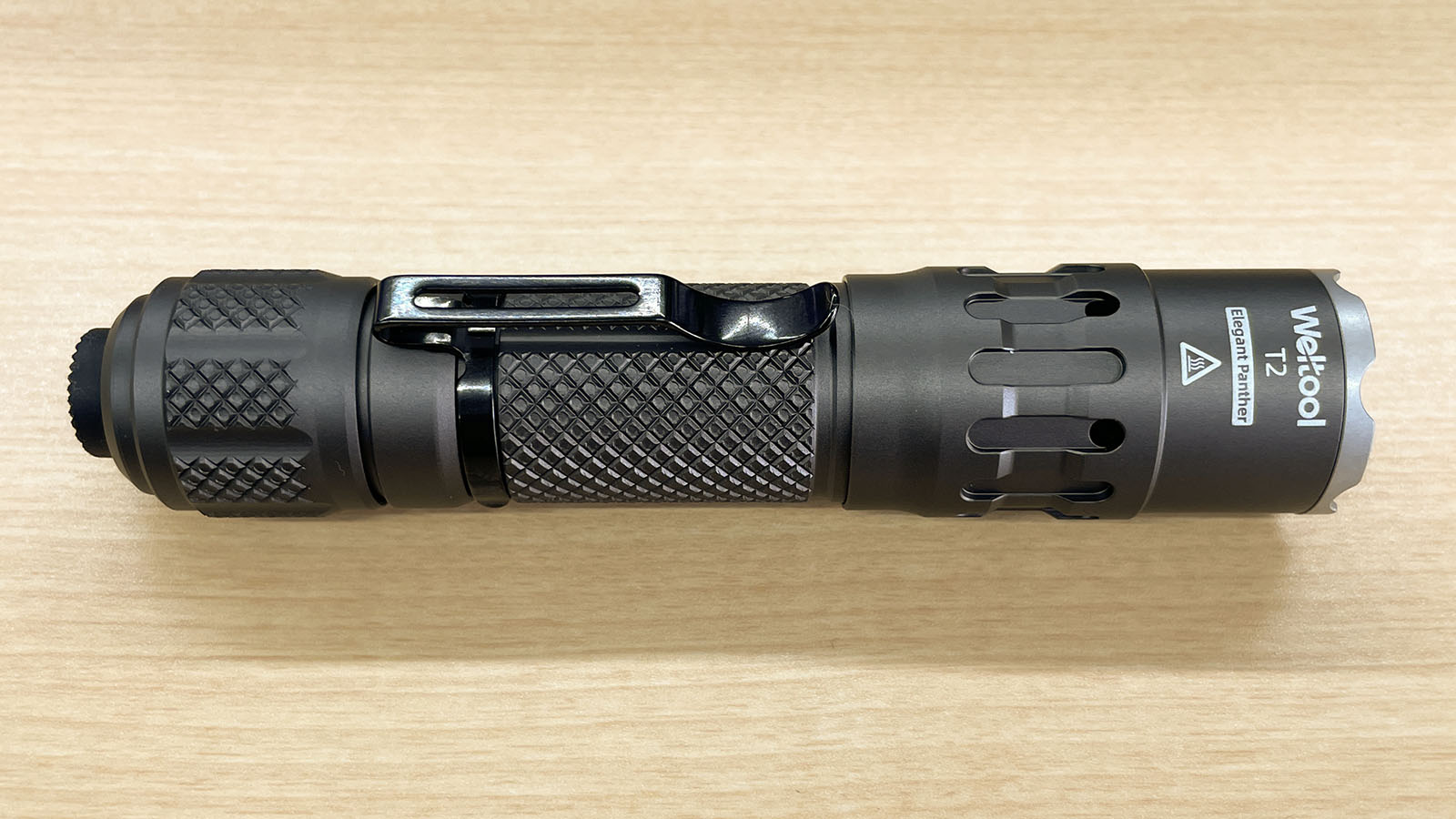 Weltool T2 Elegant Panther 18650フラッシュライトレビュー – KINO BLOG