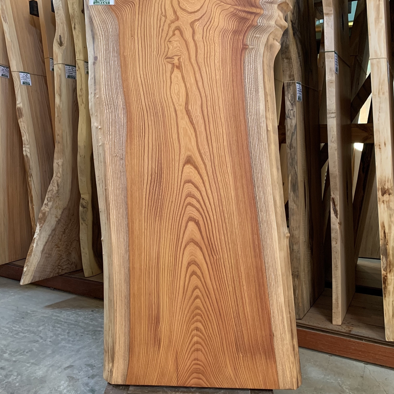 けやき一枚板 2450×600~780×60㎜ | 一枚板xオイル仕上げの専門店｜木の