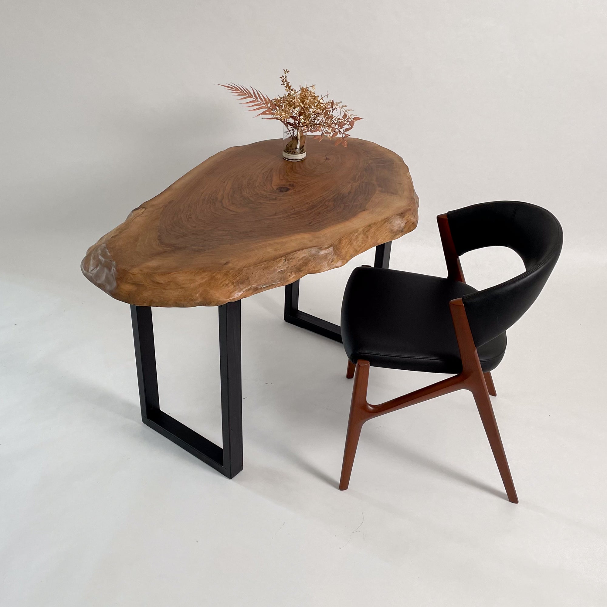 KIDO MEIMOKU 一枚板クラロウォールナットデスク｜111cm – 【公式