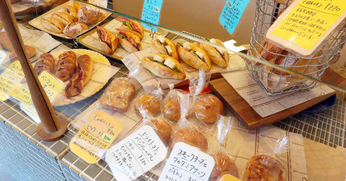 次の日でもやわらかくおいしいパンからは、季節の香りが 摂津本山の