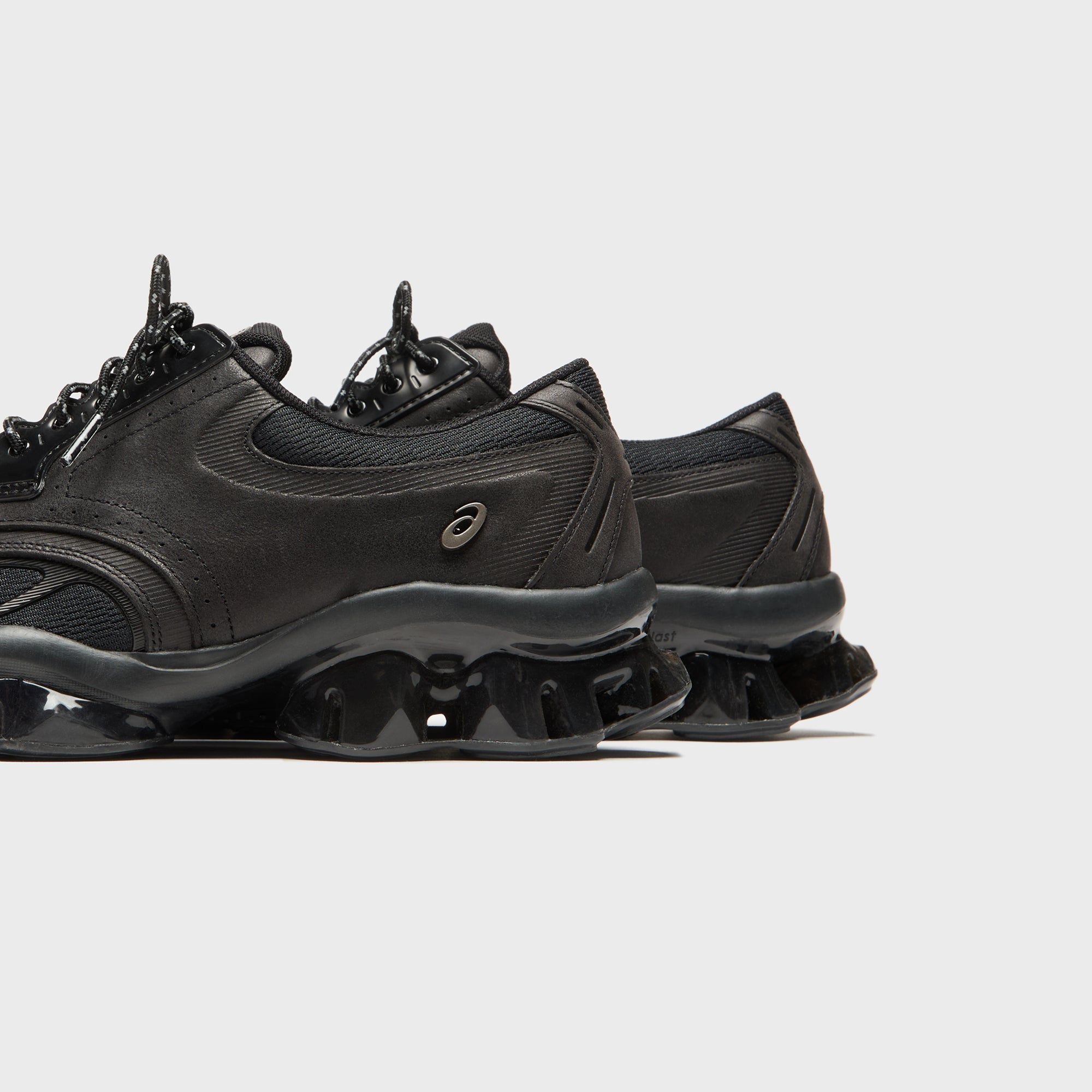 ASICS GEL-KINETIC™ SP - Black – Kith