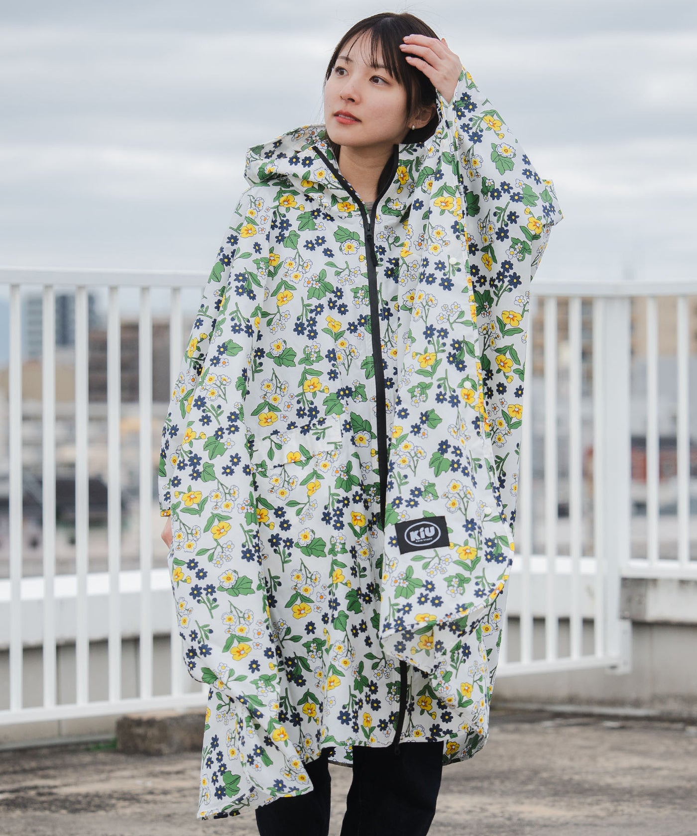 キウ レインポンチョ デイリー K319 – KiU公式オンラインショップ