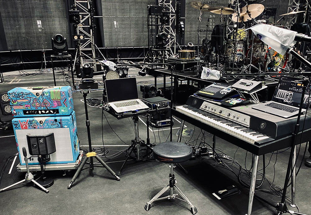 常田大希の使用機材 – ギター、エフェクター、アンプ、マイクなど