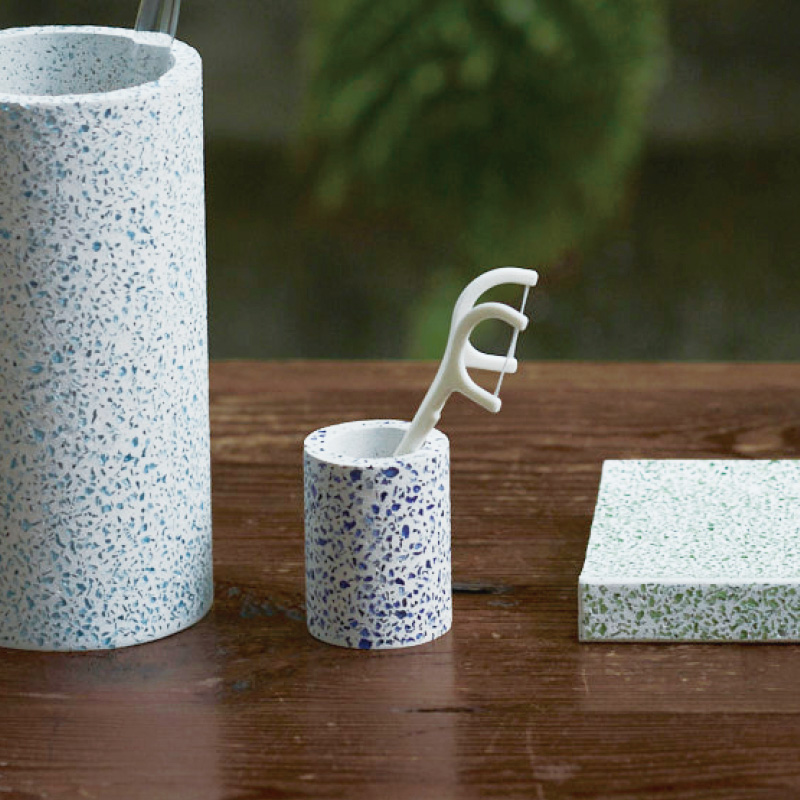 soil｜トゥースブラシスタンド ミニ リサイクル | KONCENT Web shop