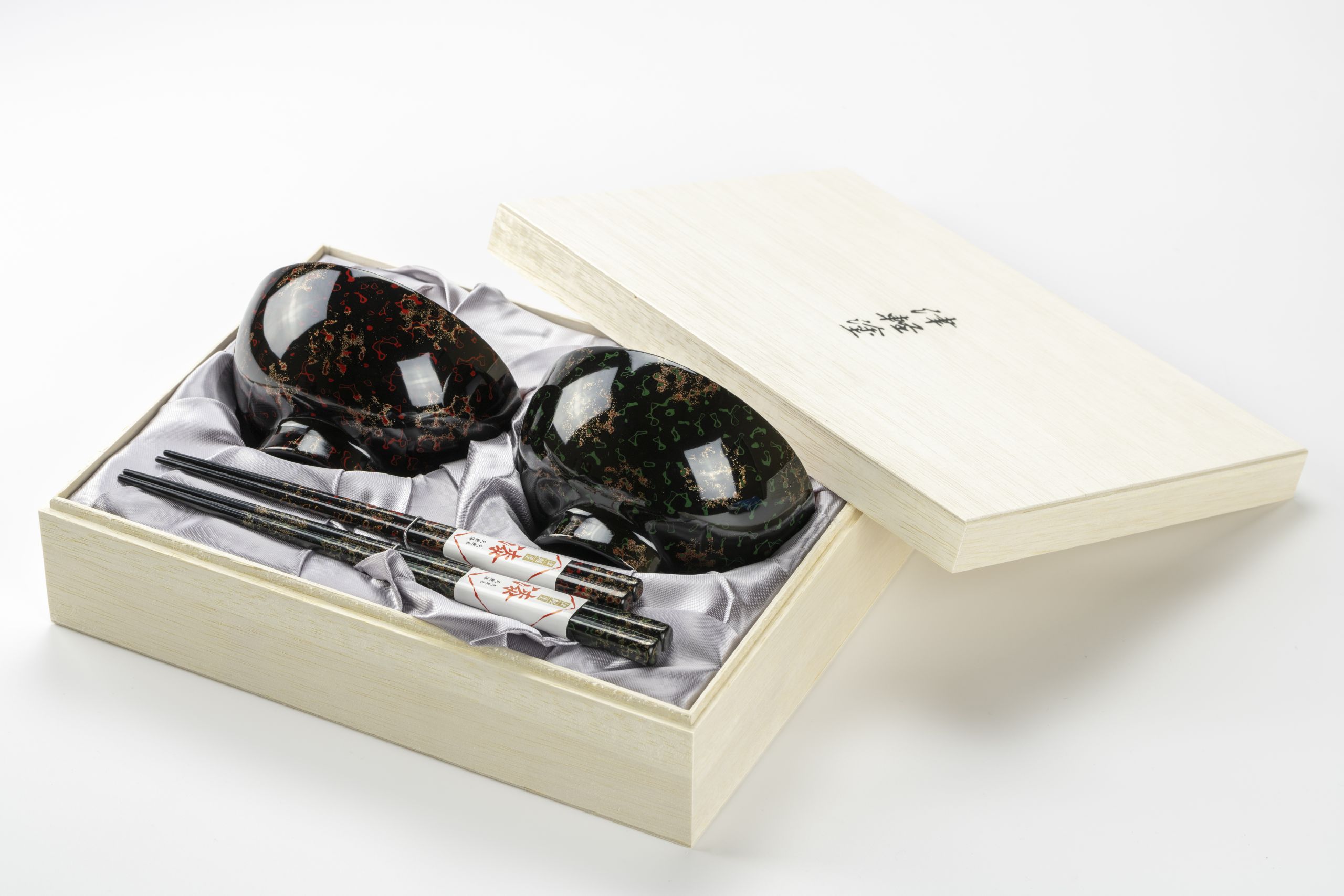 夫婦汁椀・箸セット(桐箱入) 唐塗/梨黒 | 津軽塗 小林漆器のネット通販