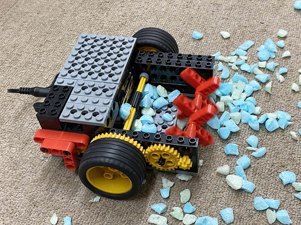 ヒューマンアカデミージュニアのロボット教室で作るロボットの種類は？