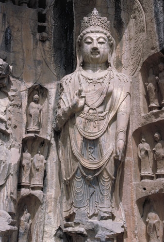 竜門石窟(リュウモンセックツ)とは？ 意味や使い方 - コトバンク