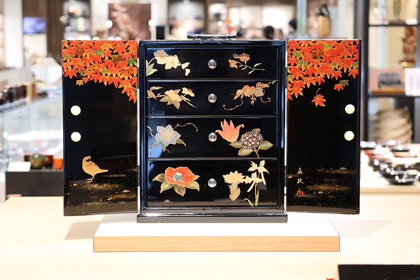 越前漆器 現代の名工 松田眞扶展 | 伝統工芸 青山スクエア