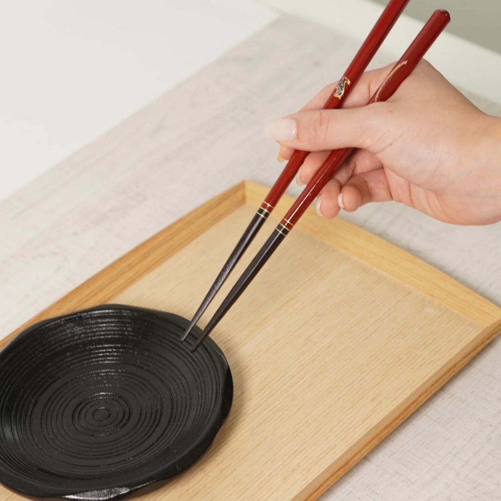 若狭 食洗機対応 螺鈿月うさぎ 箸置付夫婦箸（21cm/23cm） – 漆器 高翆