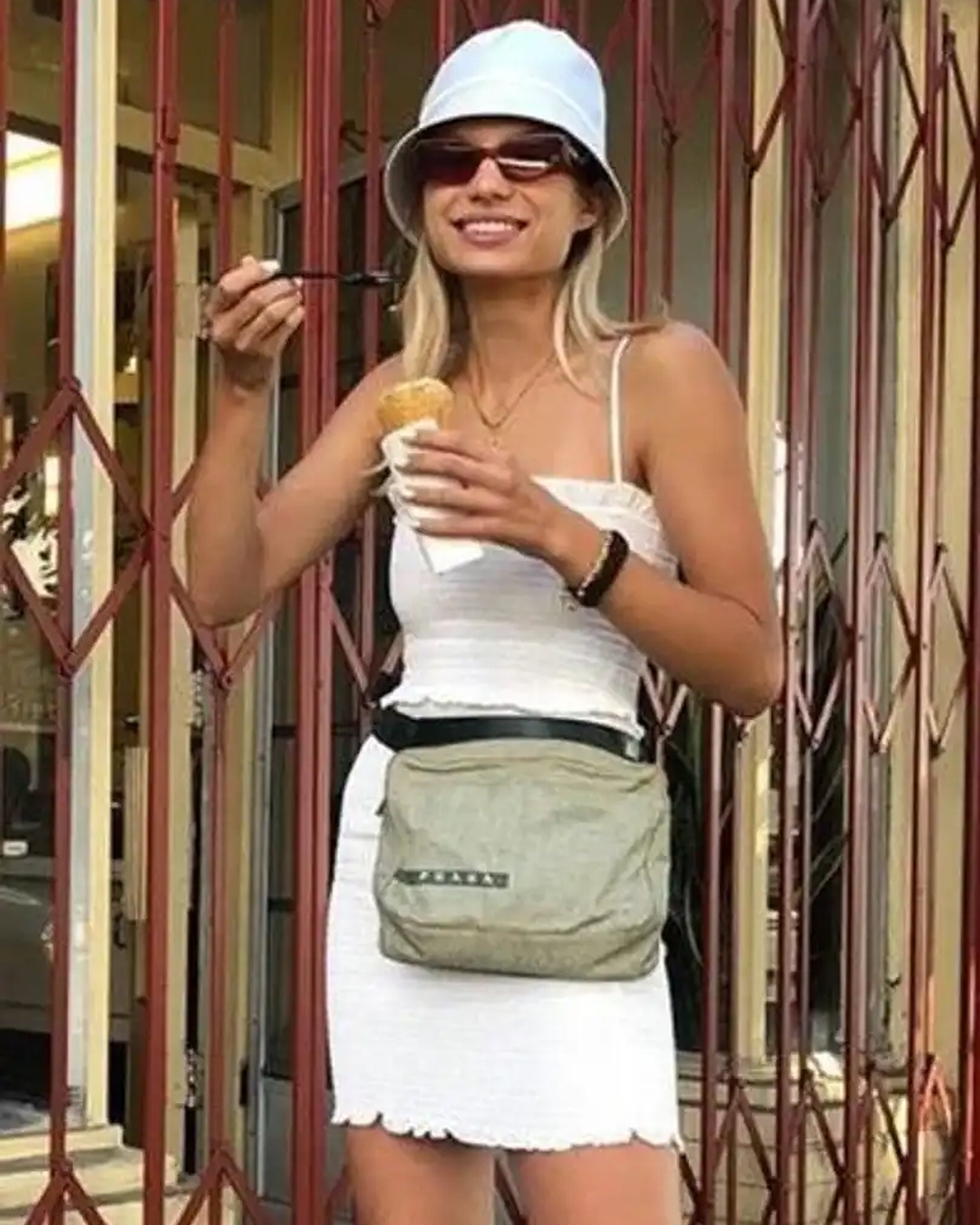 Prada SS1999 Canvas Waist Bag Green – knudpeters