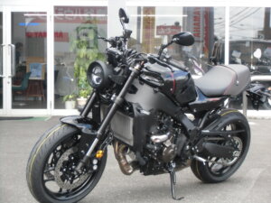 XSR900 純正バーエンドミラーから普通タイプのミラーに交換