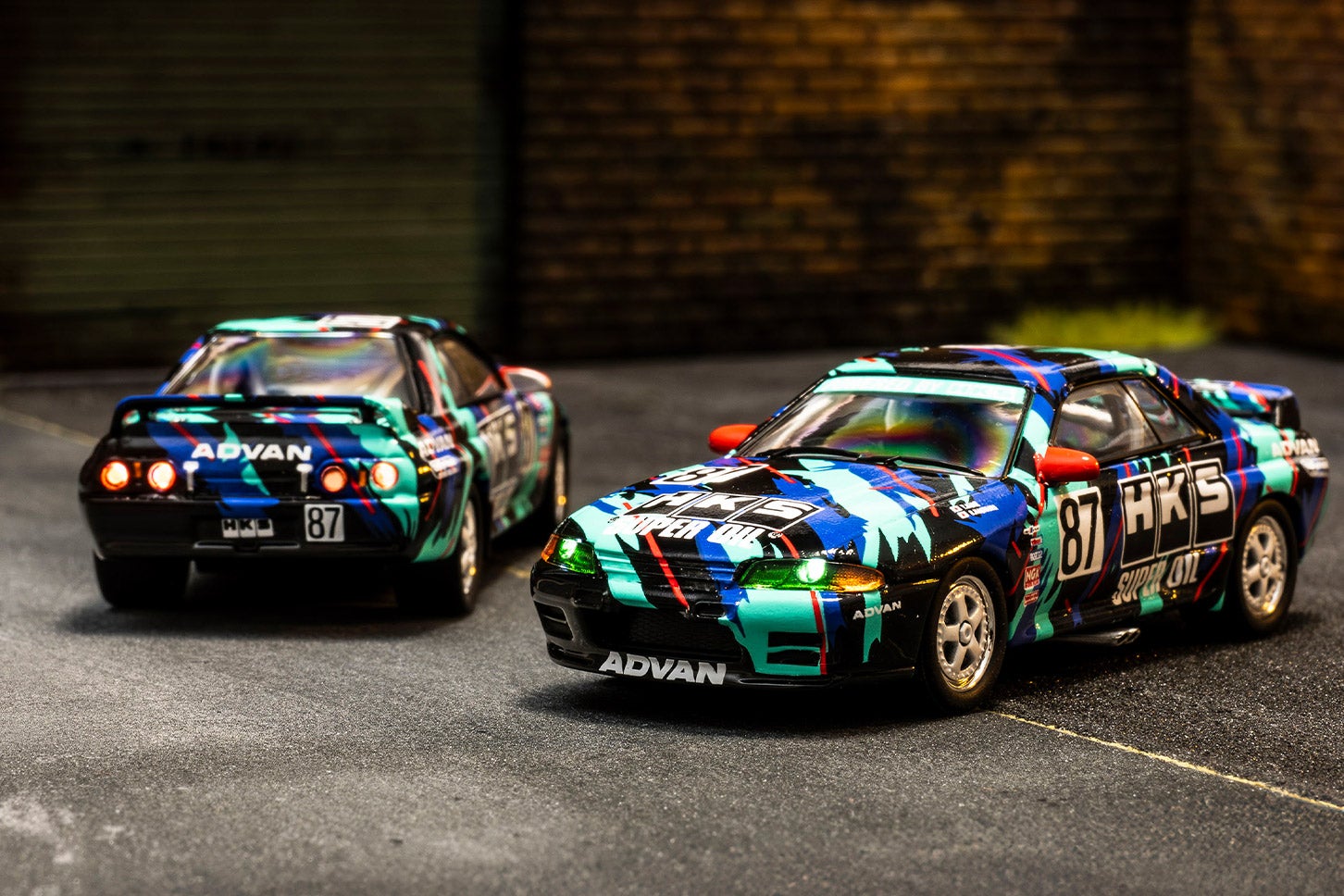 ファミマで買えるミニカーに「HKS スカイラインGT-R」が登場！ 京商