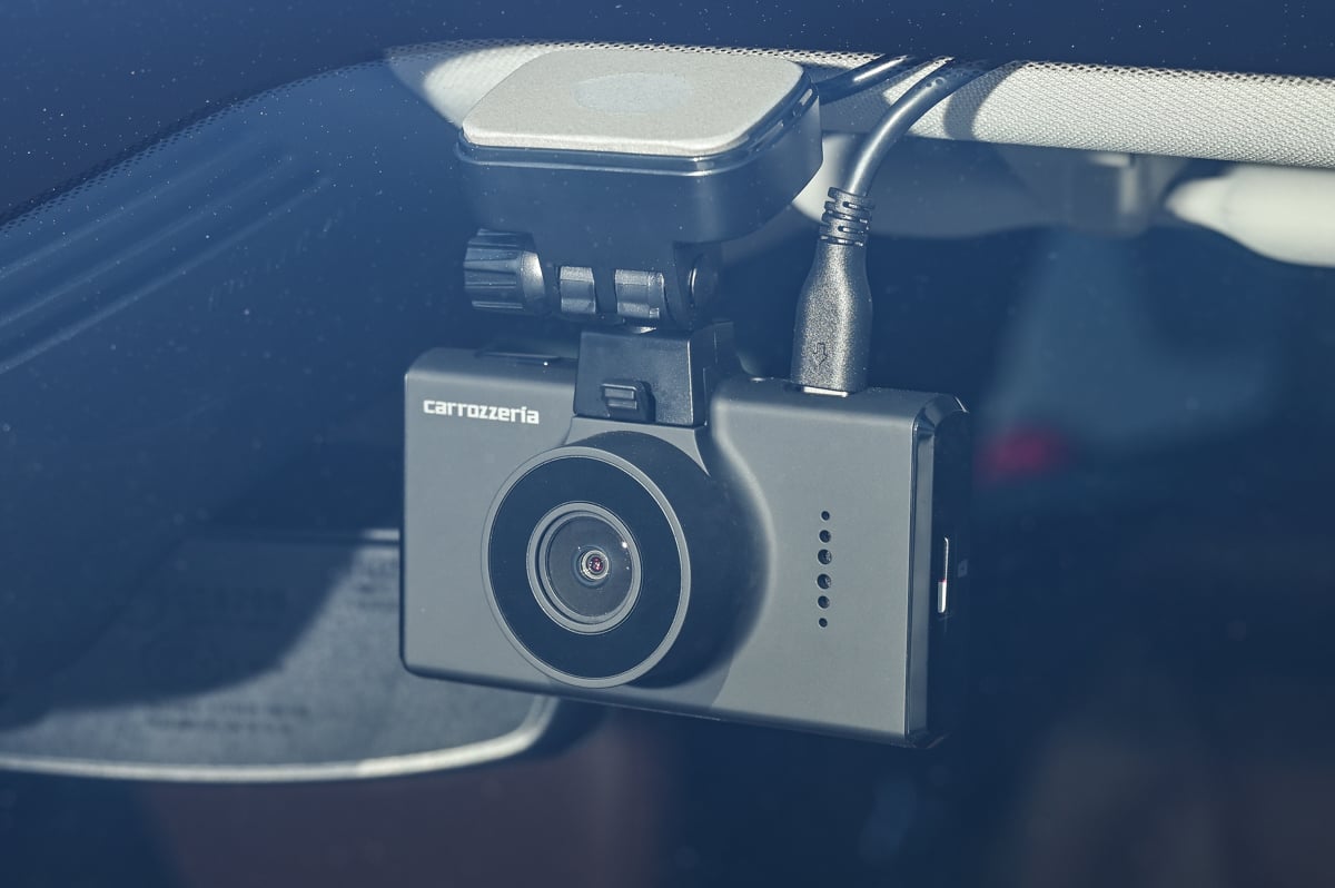 なんと8割以上！ 独自調査で分かったドライブレコーダーの装着率 未