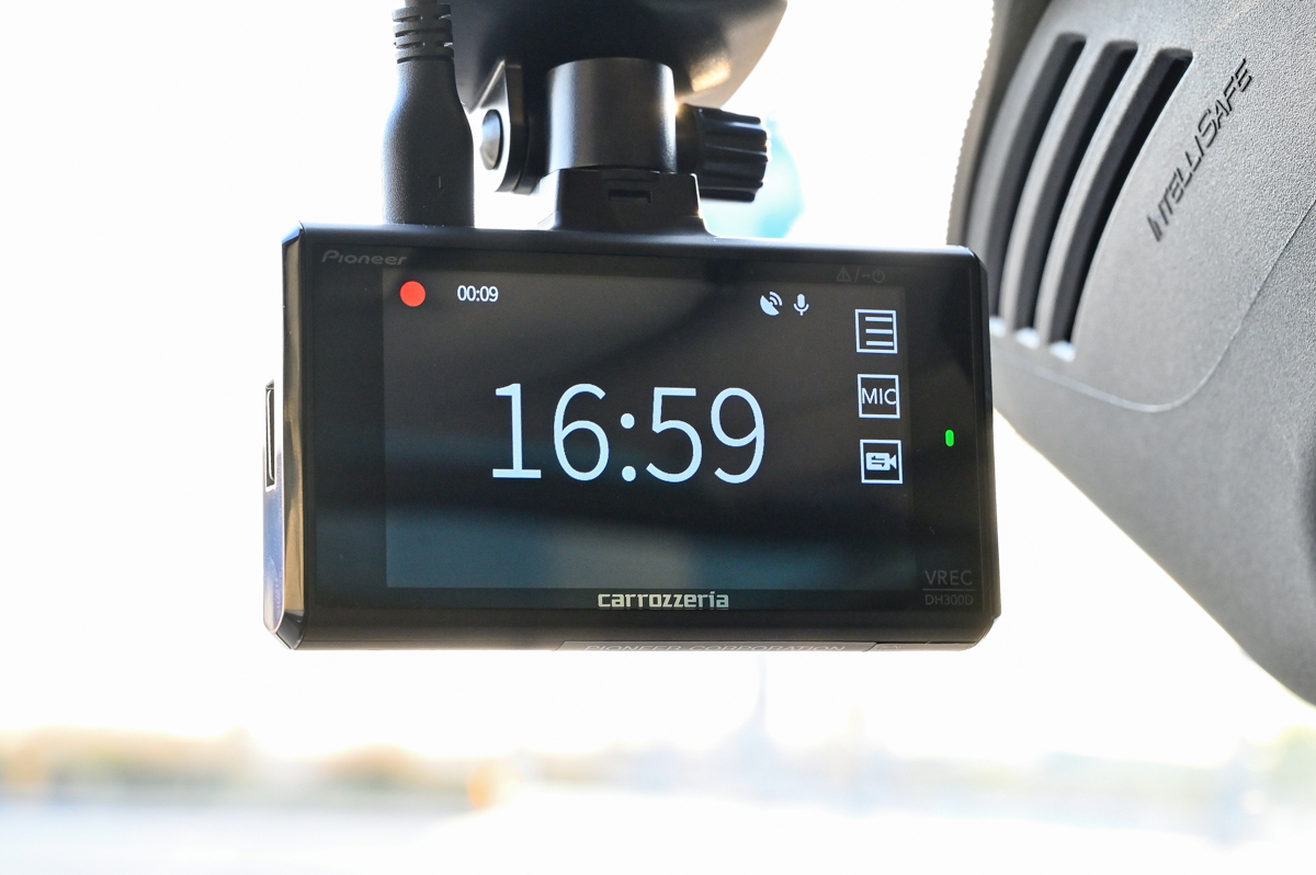 なんと8割以上！ 独自調査で分かったドライブレコーダーの装着率 未