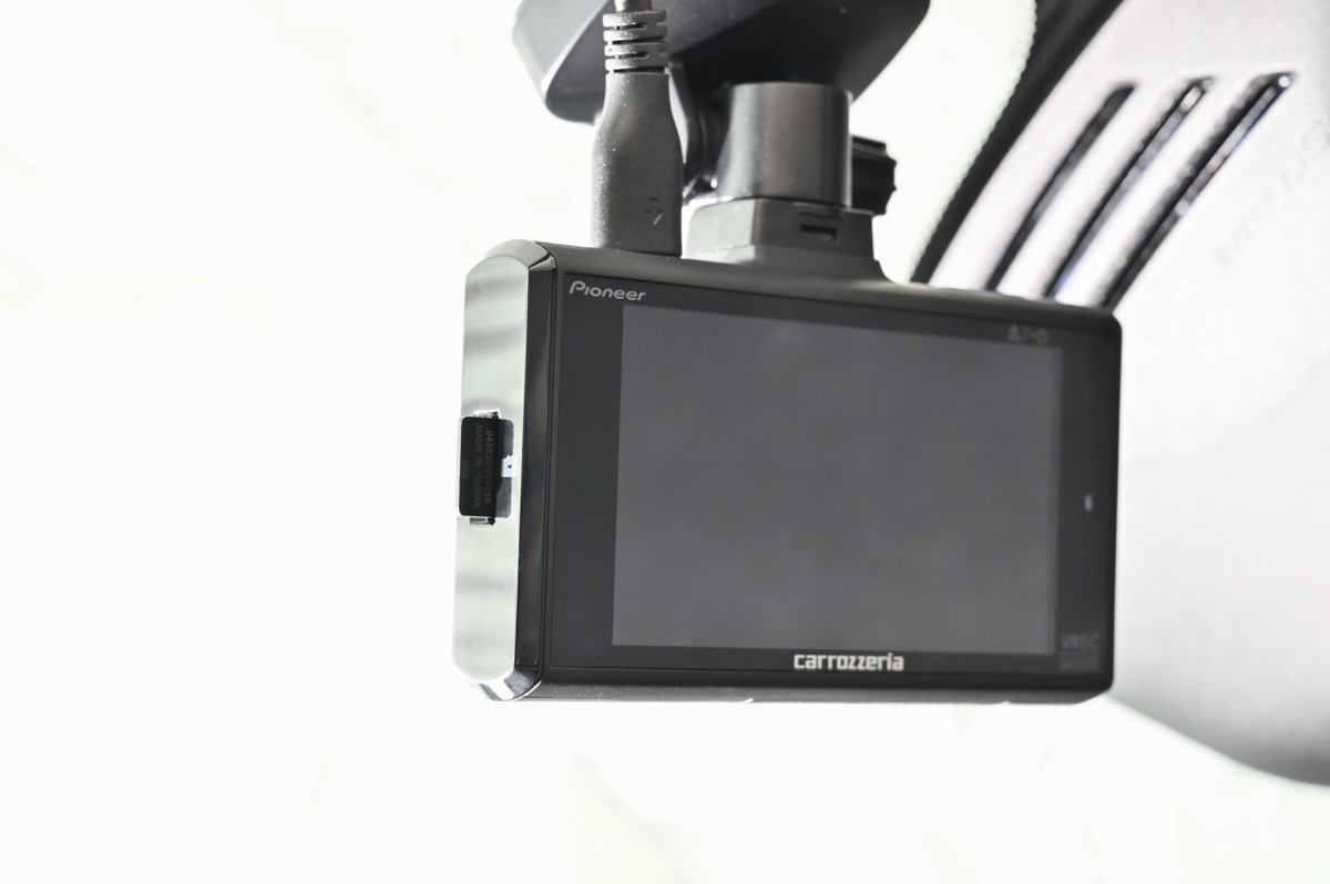 なんと8割以上！ 独自調査で分かったドライブレコーダーの装着率 未