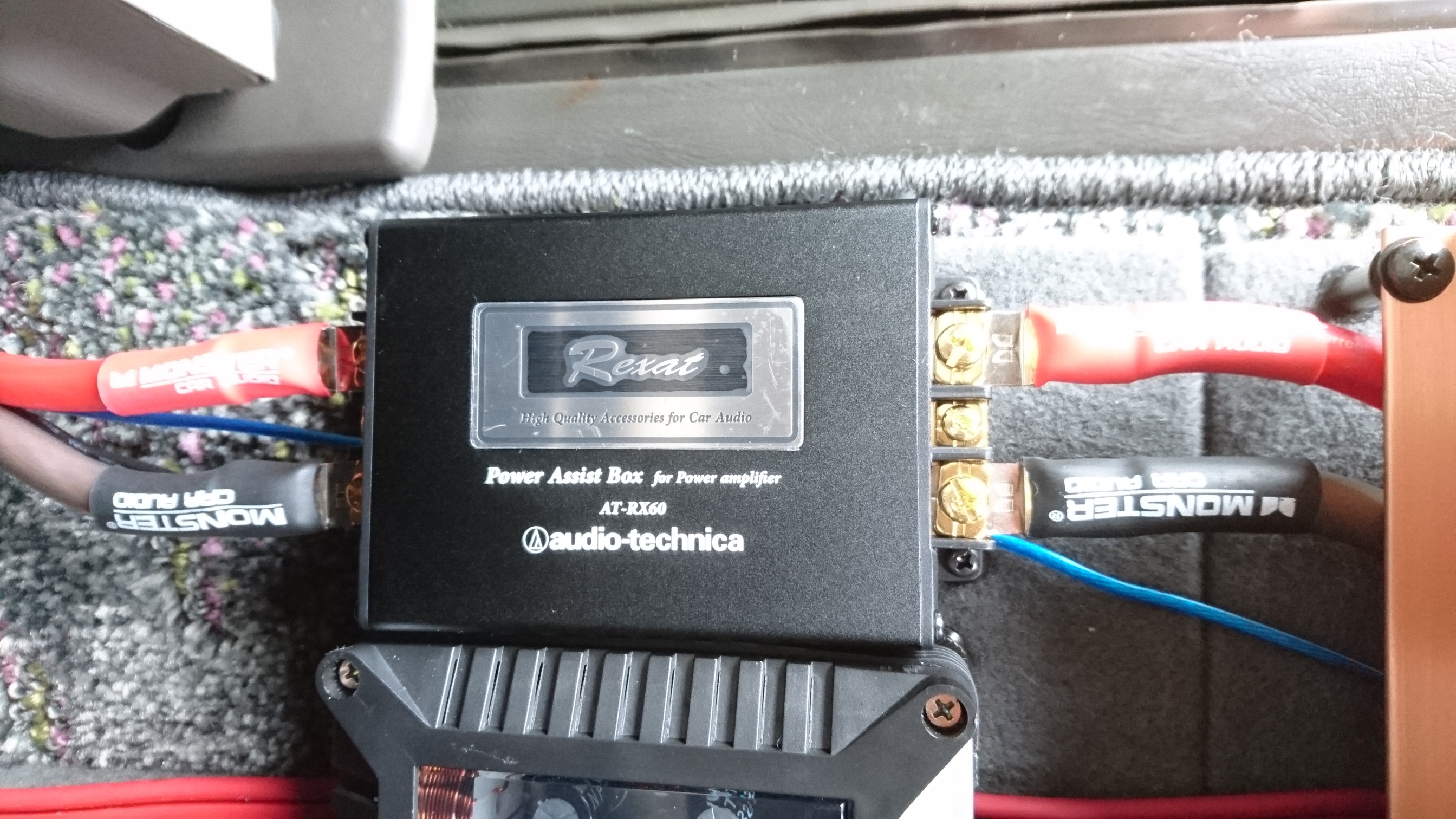 E50 エルグランド】パワーアンプ、パワーアシストボックス取付け