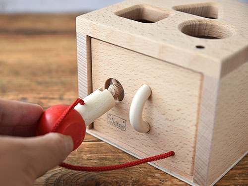 キーボックス NIC｜木のおもちゃ KURABOKKO