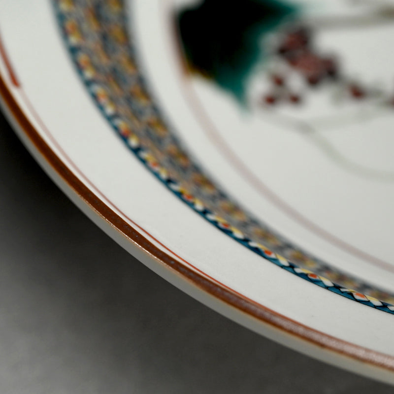 九谷皿 ー武腰泰山 「色絵葡二栗鼠図 飾皿」 / 竹越泰山 – Kura Monzen