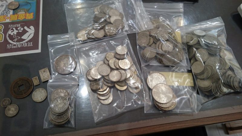 秋田県秋田市 古銭の買取り｜記念銀貨の高価買取！！｜【くらや】骨董