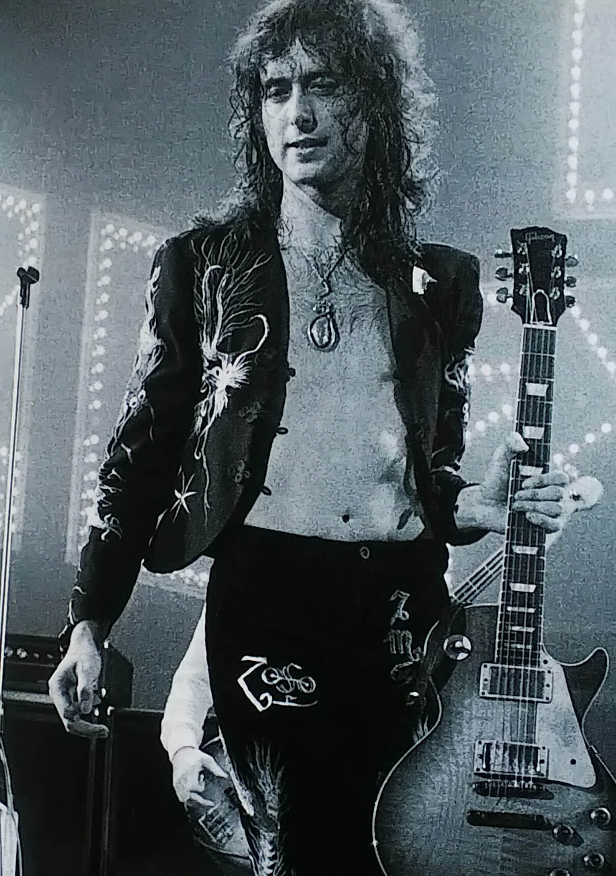 レッド・ツェッペリン ジミー・ペイジのギターリフ、フレーズの弾き方