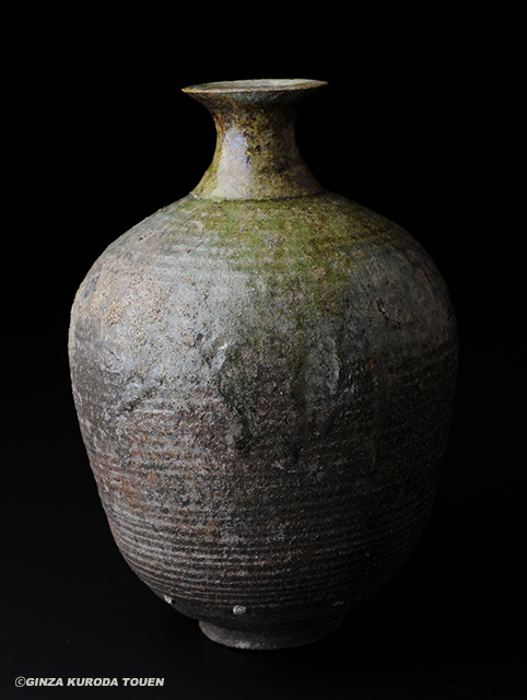 加守田章二 灰釉花瓶 | 銀座 黒田陶苑