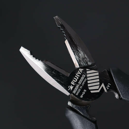 KUROKIN 黒金 偏芯パワーペンチ(ネジ山修正機能付き) 200mm 3020N-200BG