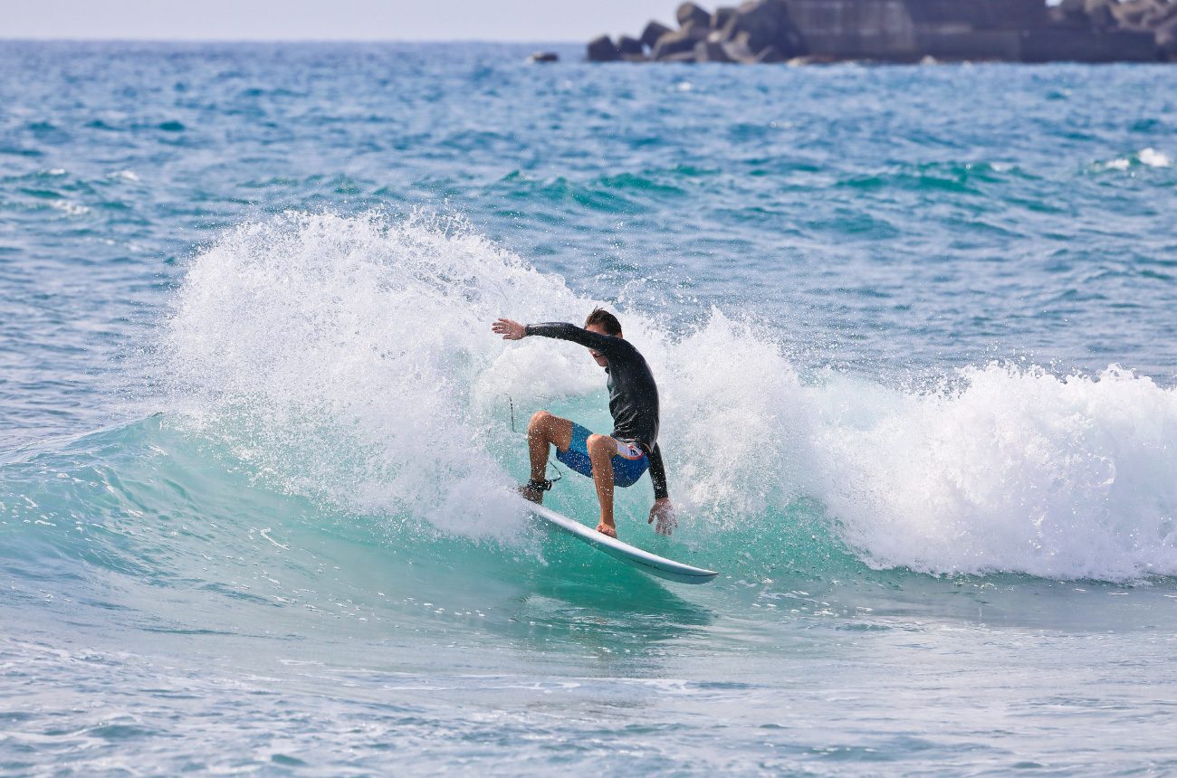 手ぶらでサーフィン | 黒潮町観光公式サイト