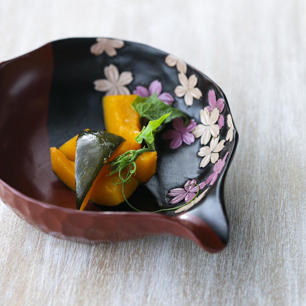 大盛りでも軽くて強い漆の鉢 | 草木彫 川添日記 漆作家