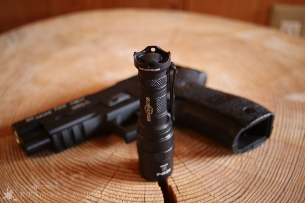 SUREFIRE E1D LED DEFENDER レビュー | 現代戦技研究会 KUSEMONO TACTICAL