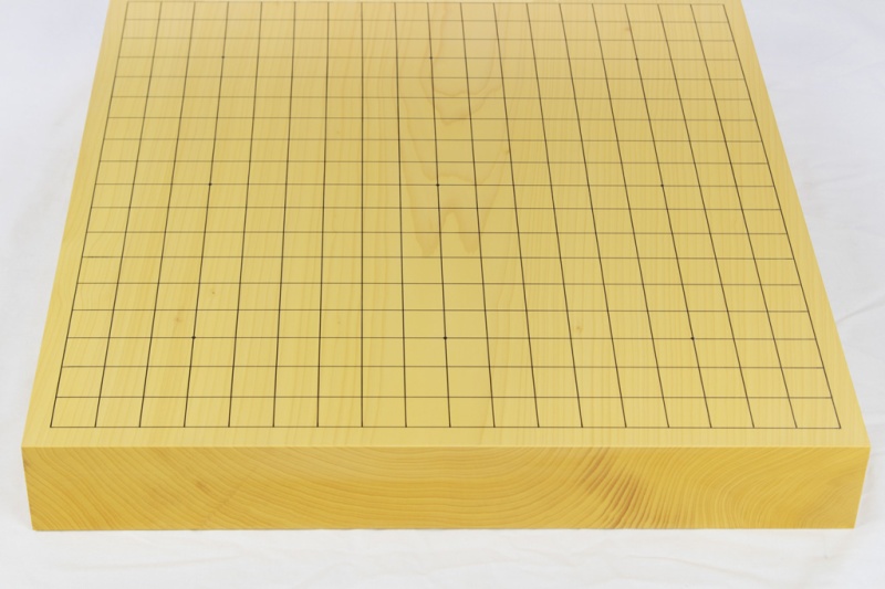 日本産】本榧卓上碁盤2寸板目一枚物 245302