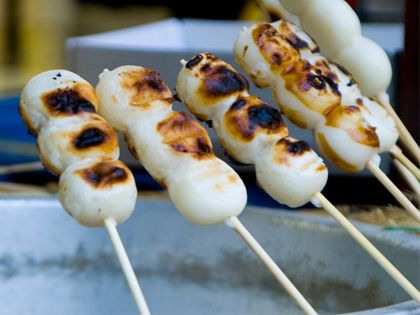 串団子焼き機を京都で使うのならイベント21まで！ - 京都イベント会社