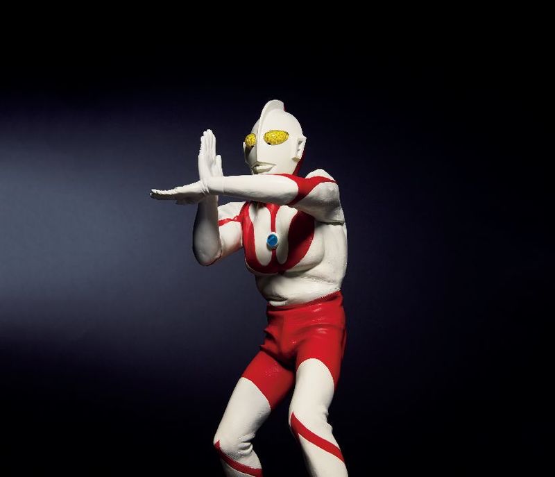 ウルトラマン フィギュア スペシウム光線ポーズJALカラーVer.」発売