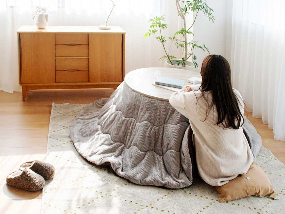 リバーシブルこたつ掛布団（丸型）直径210cm 円形322R210 | コイズミ
