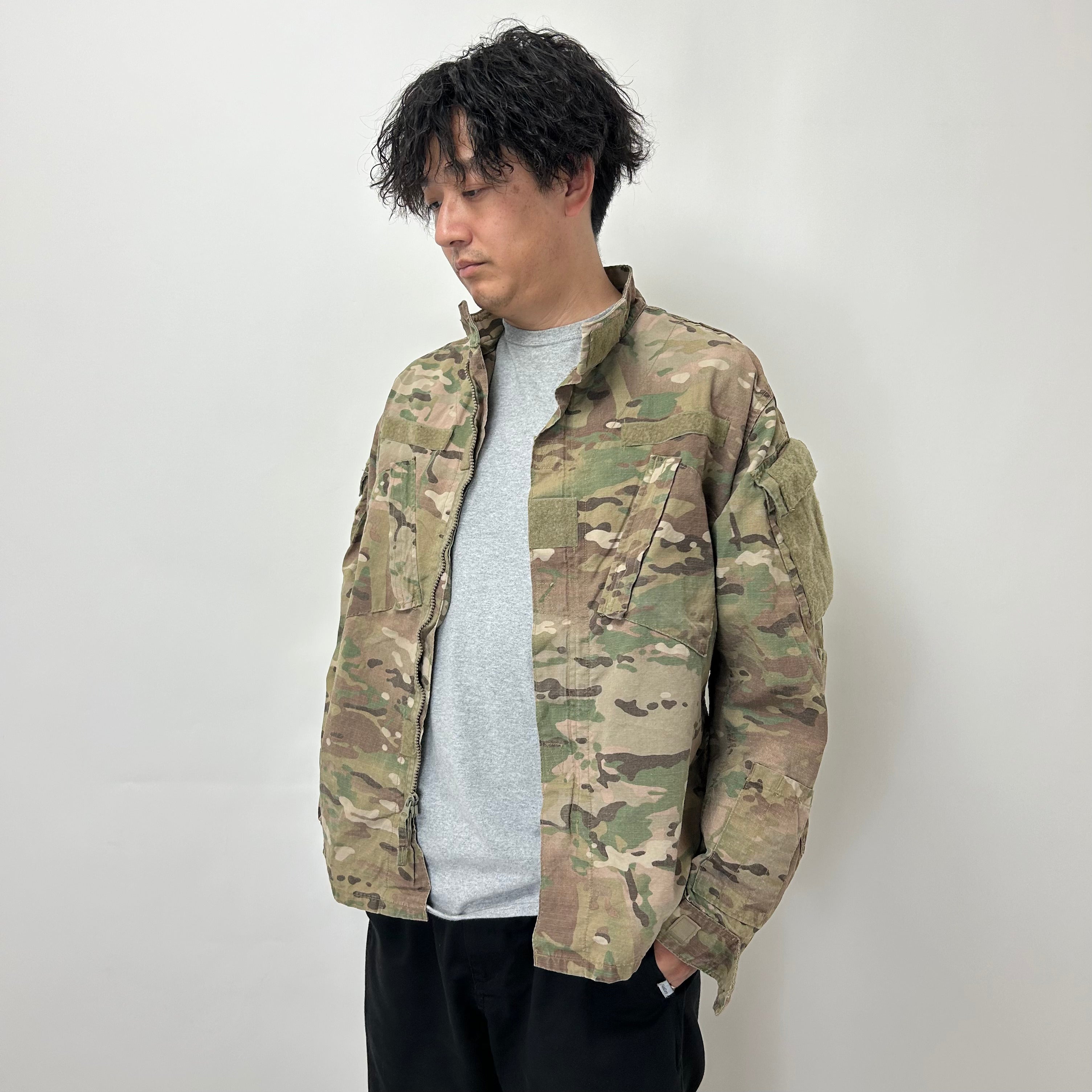 a20u11.jpg?v=1749107211&width=1000