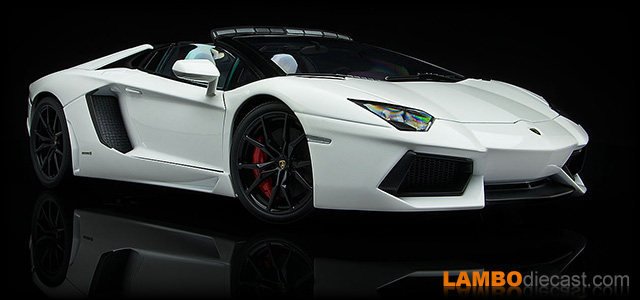 The 1/18 Lamborghini Aventador LP700-4 Roadster from AUTOart, a