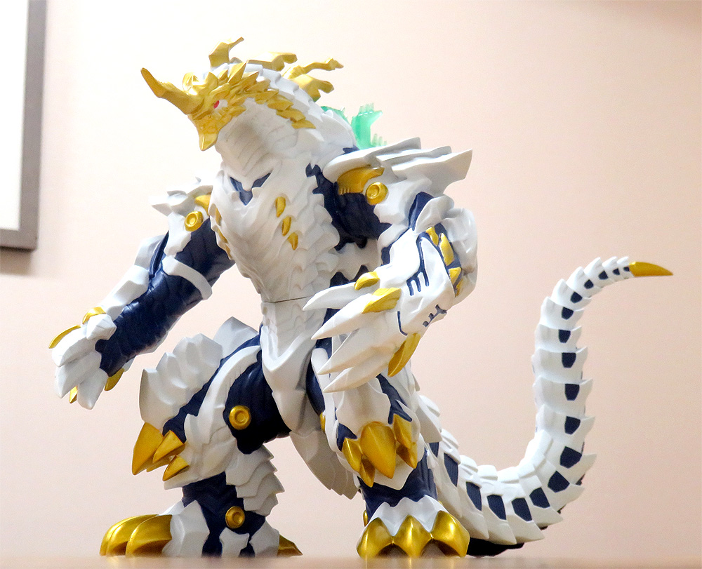 予約締切迫る！【3/23締切】「SSSS.ソフビ怪獣 ガギュラ(第1形態