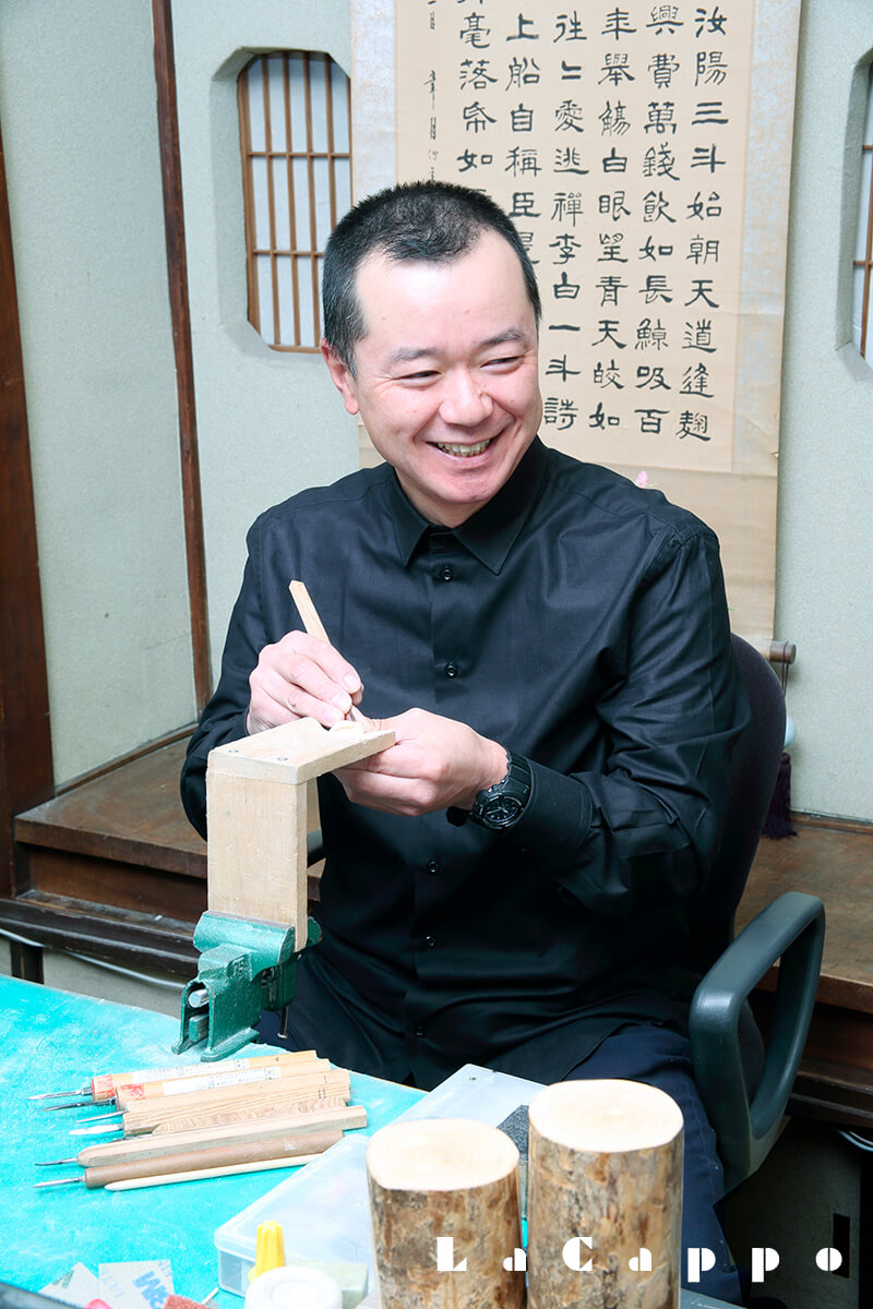 角（つの）細工師 山鹿寿信 – ステッキ専門店【ラカッポ】