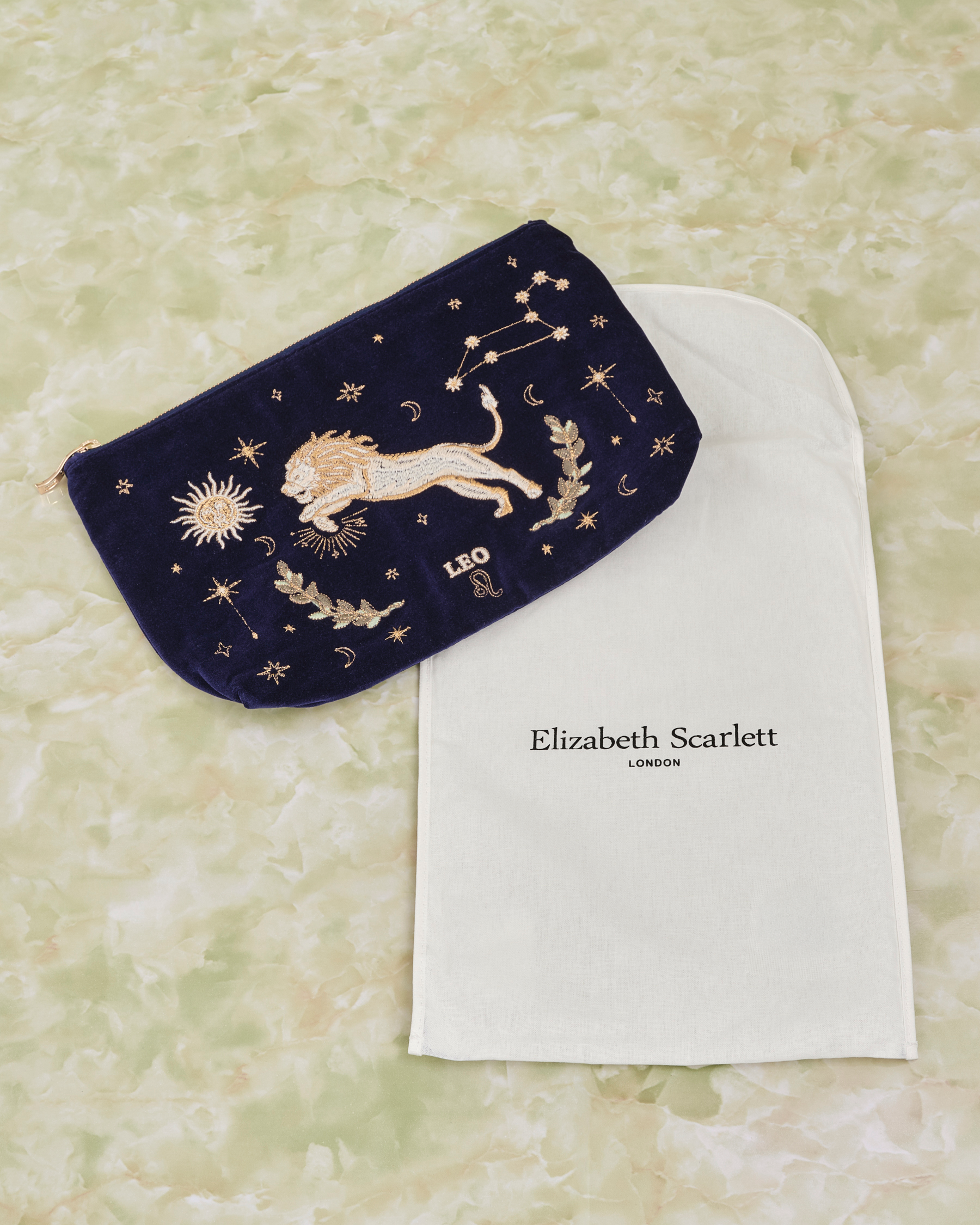 Leo（獅子座） Navy Velvet Everyday Pouch – La Fine Bouche online store