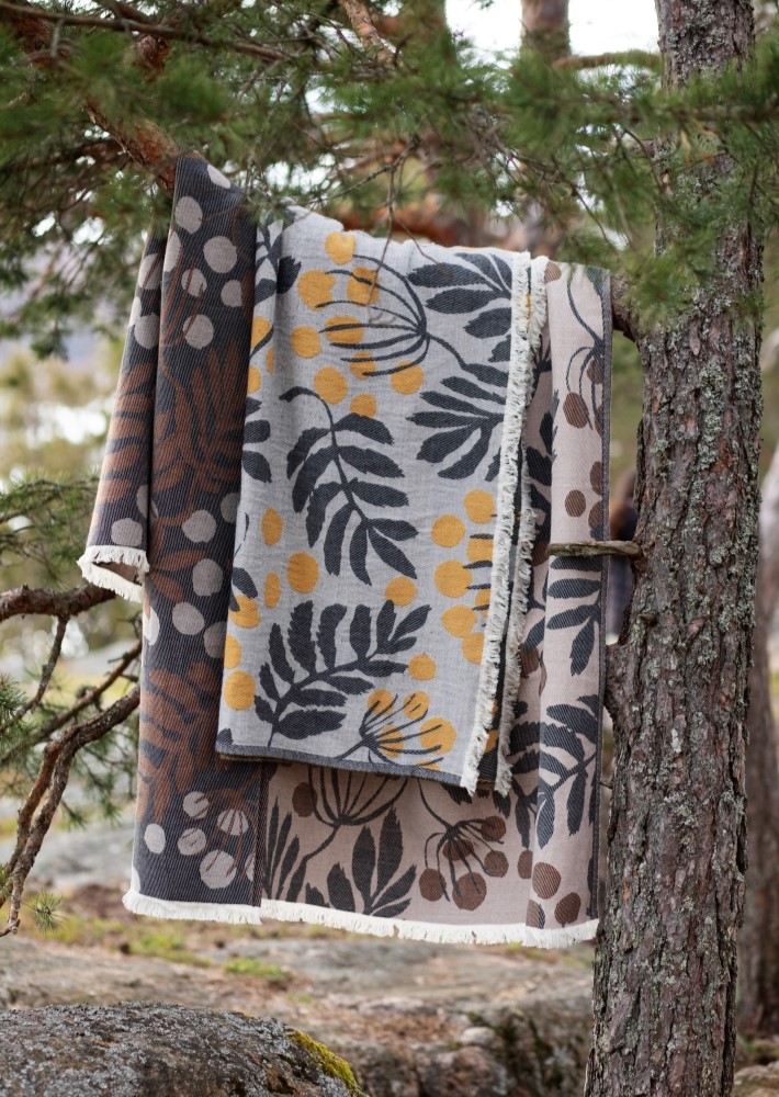 PIHAPUU blanket 135x180cm – LAPUAN KANKURIT（ラプアンカンクリ）