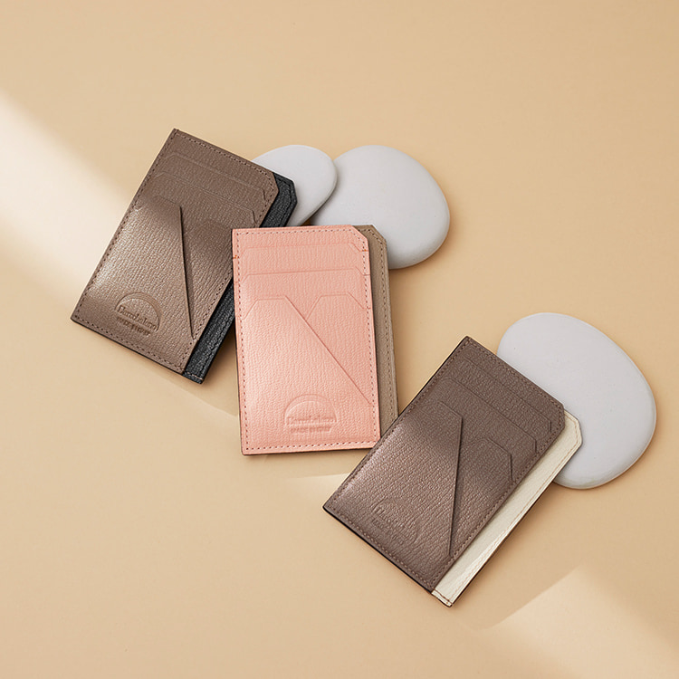 コンパクト財布派から絶大な人気「スマートミニウォレット」の魅力を