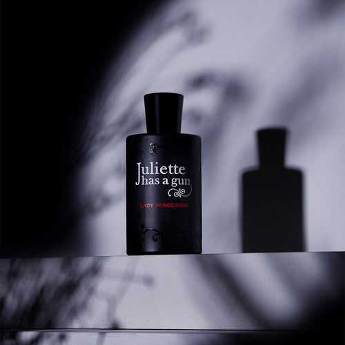 公式】レディ ヴェンジェンス オードパルファム｜JULIETTE HAS A GUN