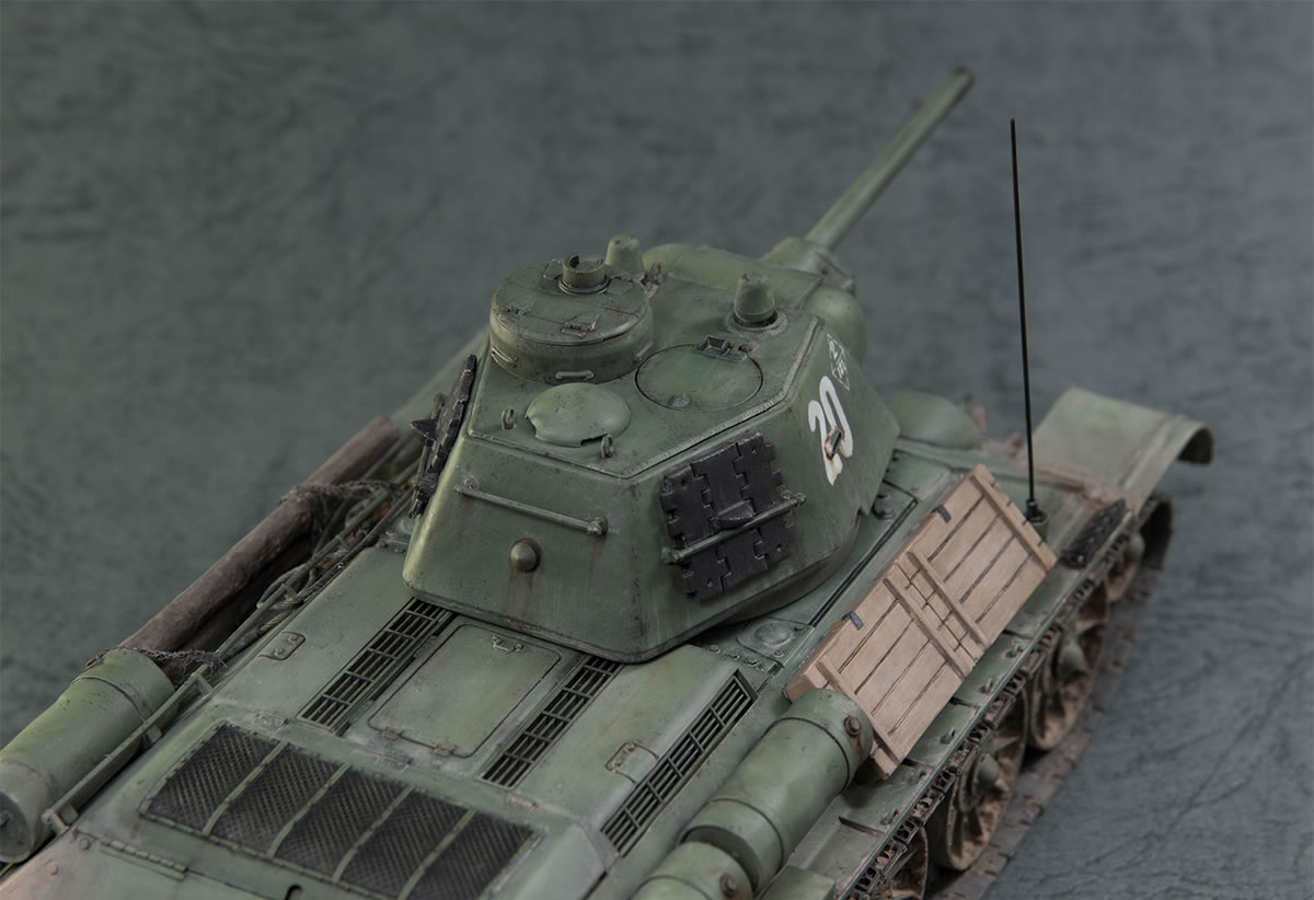 タミヤ 1/35 ソビエト T-34/76戦車 1943年型 完成 | レイヤシフト