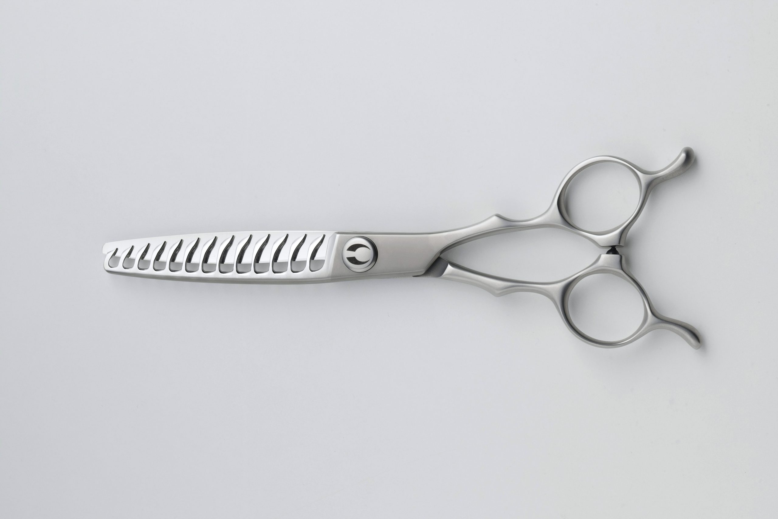 こだわる美容師の相棒。マックシザーの魅力とは？ | ブログ | 株式会社