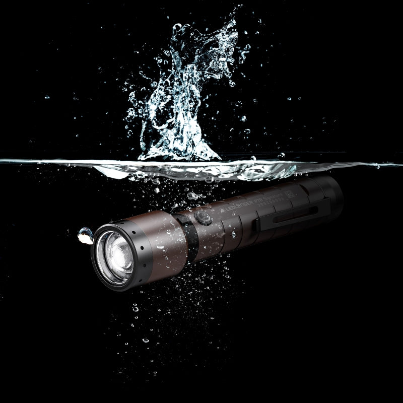 Ledlenser P7R Signature ｜フラッシュライト｜レッドレンザー公式通販