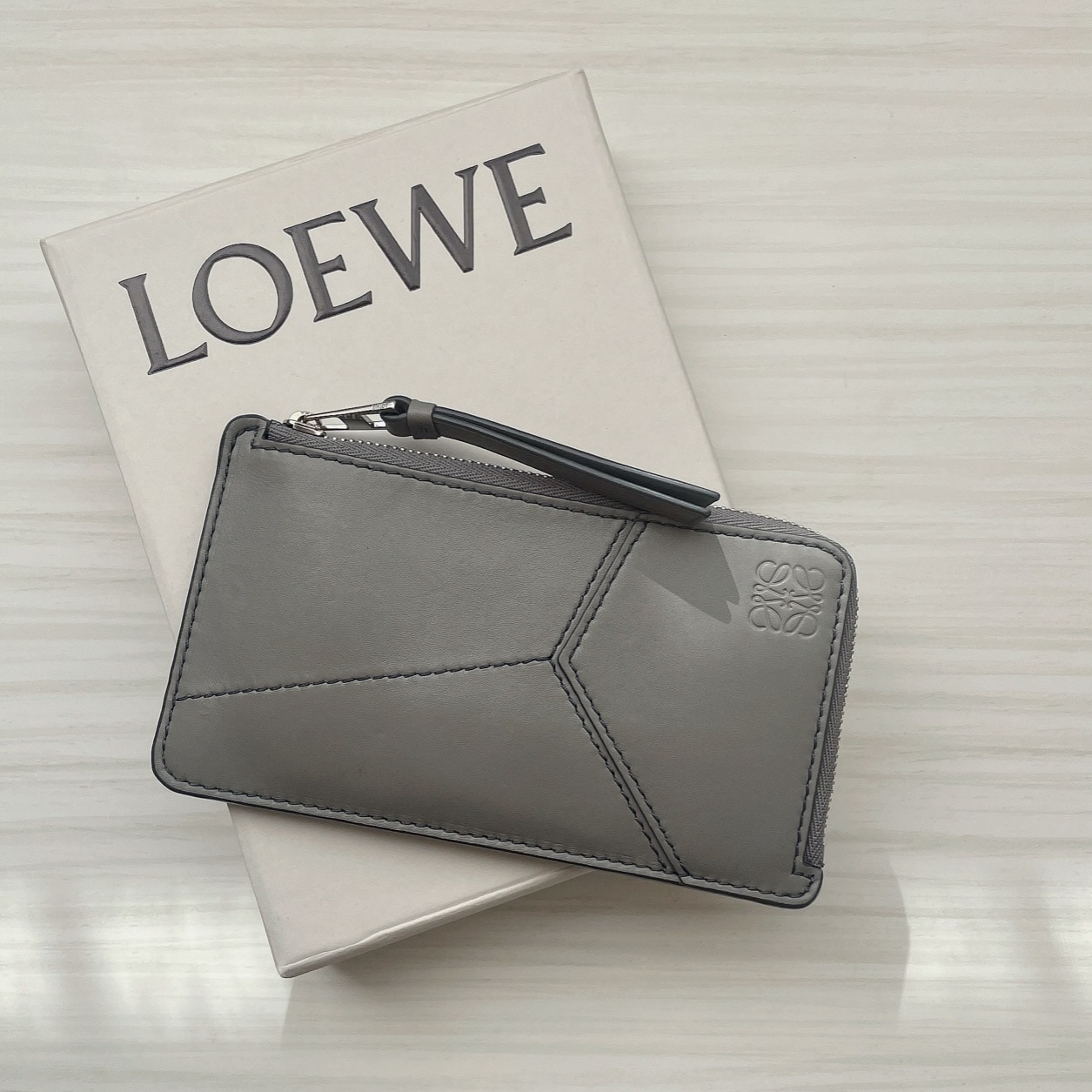 ロエベ】ミニ財布を購入しました！「パズル ロング コインカード