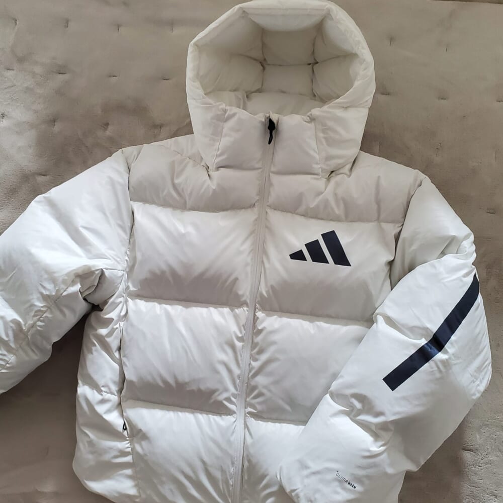 adidas】メンズXSのダウンジャケットを購入しました｜寒がり40代ママが