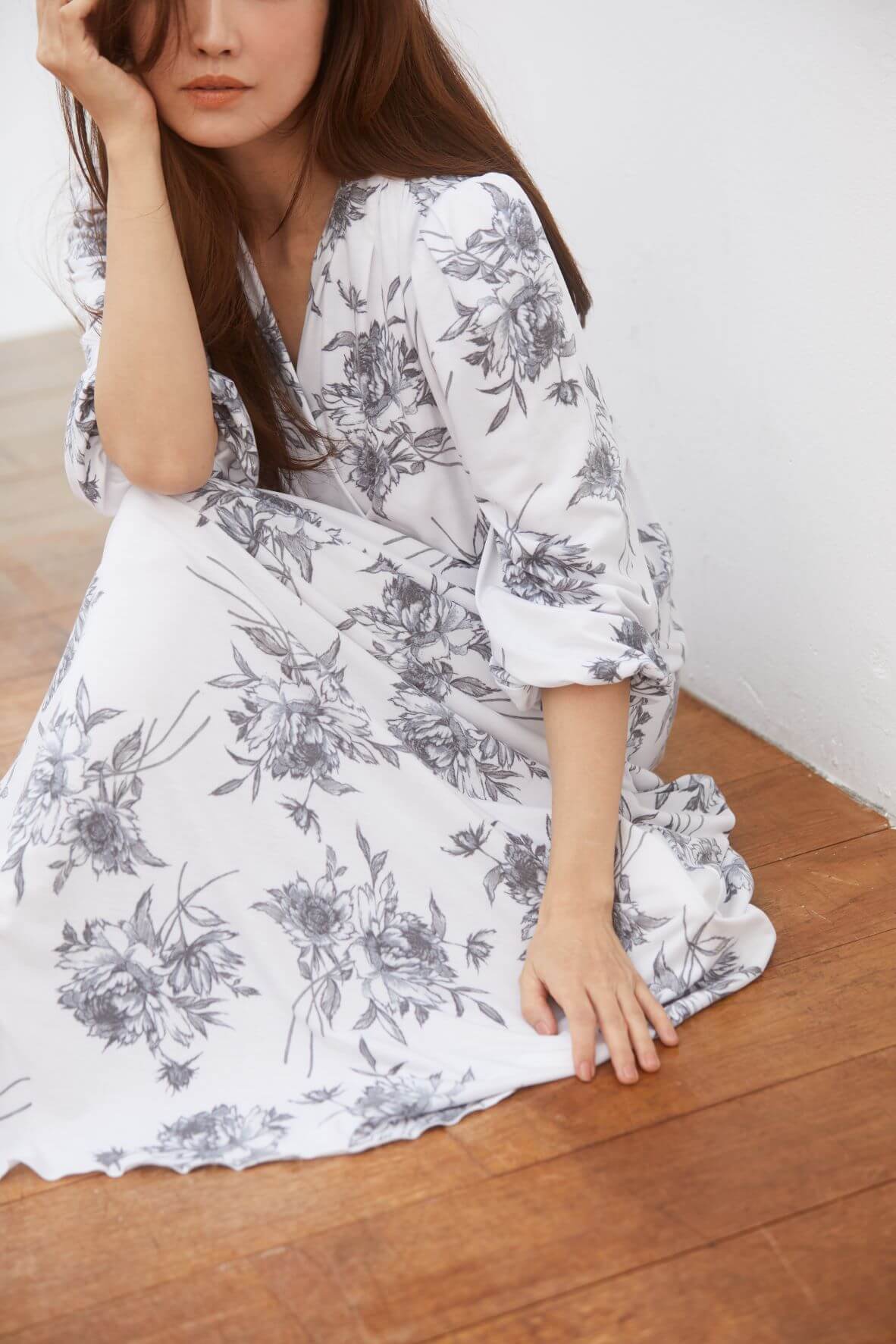 神崎恵さんとスナイデル ホームがコラボ！ 完売必至のルームウェアをご