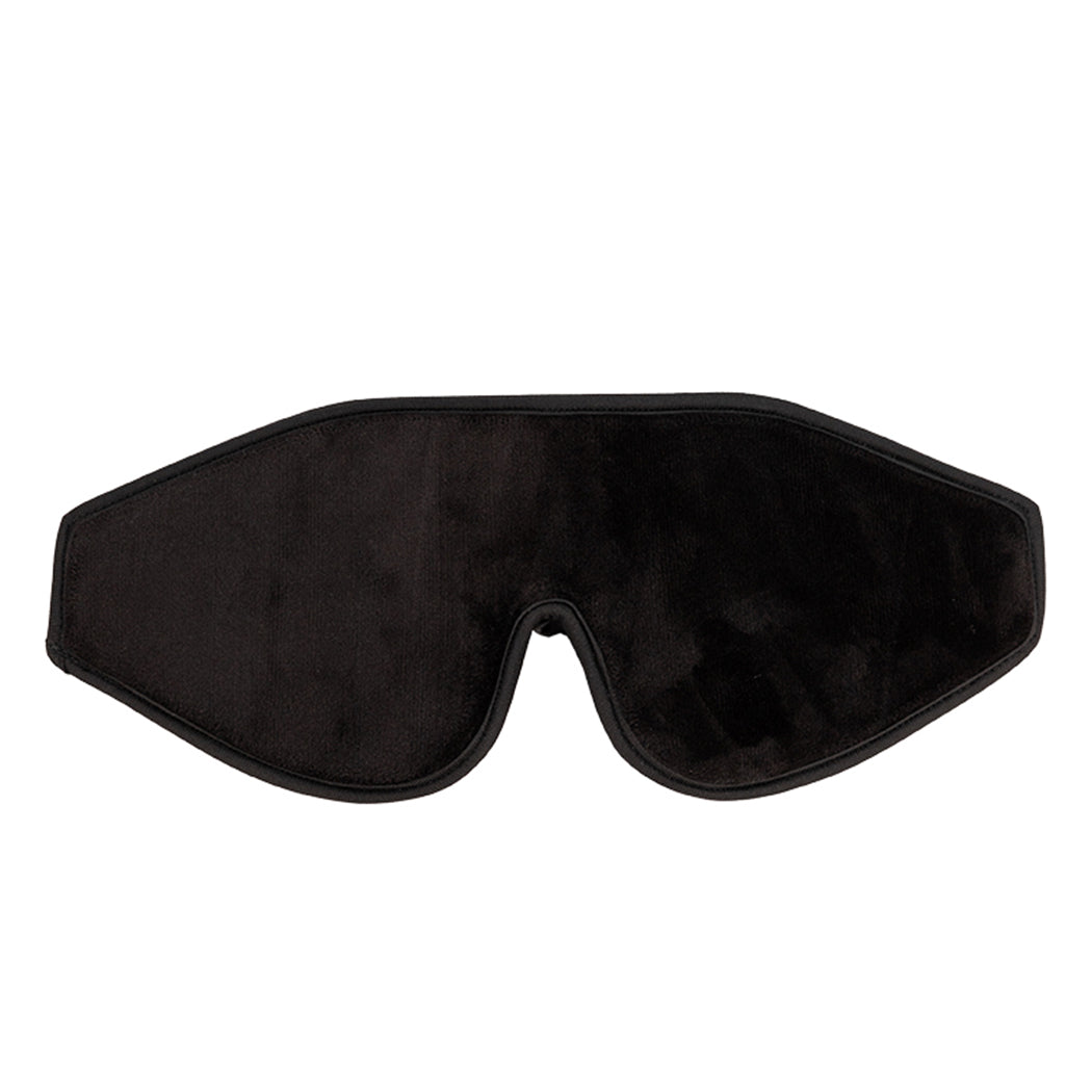 立体的なデザインで睡眠をサポートするアイマスク【TRAVEL SENTRY