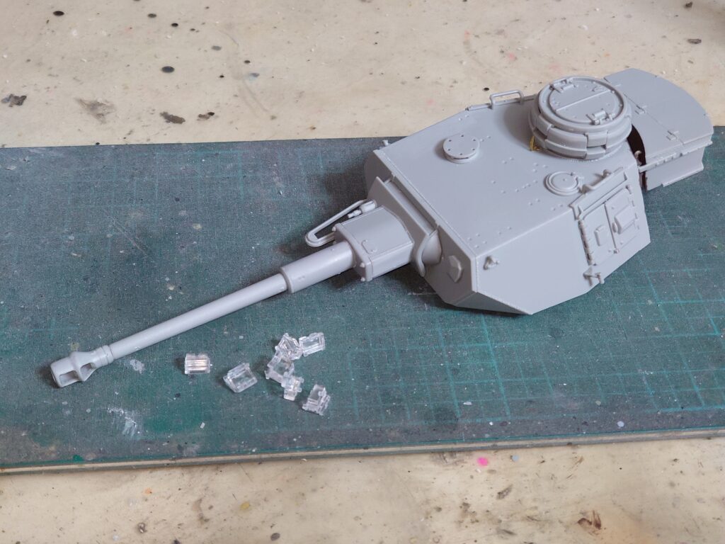 ドラゴン 1/35 IV号戦車G型(LAH師団 ハリコフ1943) 製作記② | 模型